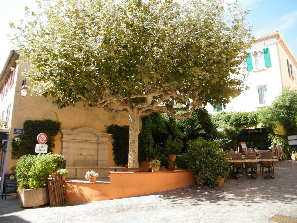 Les 12 Sables Διαμέρισμα Le Lavandou Εξωτερικό φωτογραφία