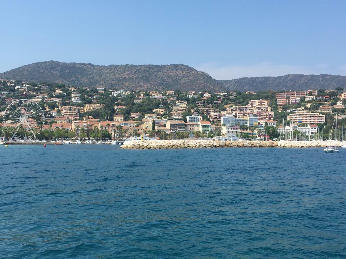 Les 12 Sables Διαμέρισμα Le Lavandou Εξωτερικό φωτογραφία